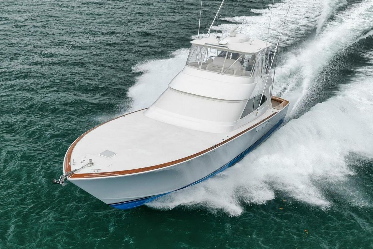 2014 Viking 62 