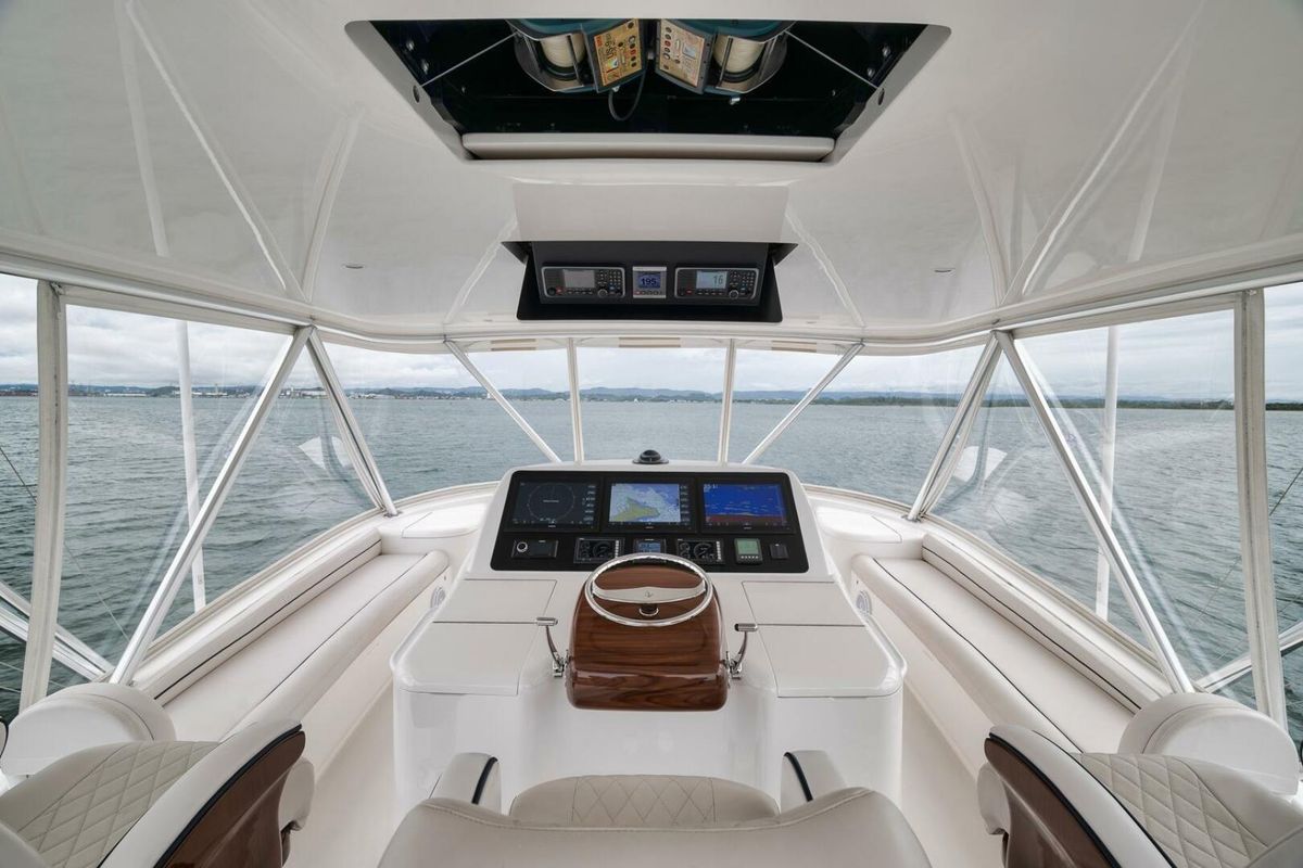2014 Viking 62 