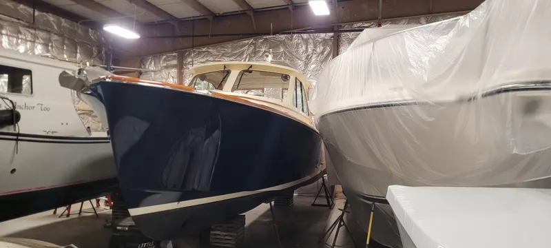 Peregrine Yacht Photos Pics 