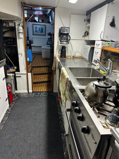 Hanalei Bay Yacht Photos Pics 