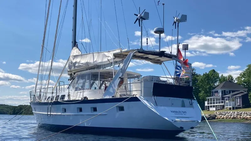 Hanalei Bay Yacht Photos Pics 