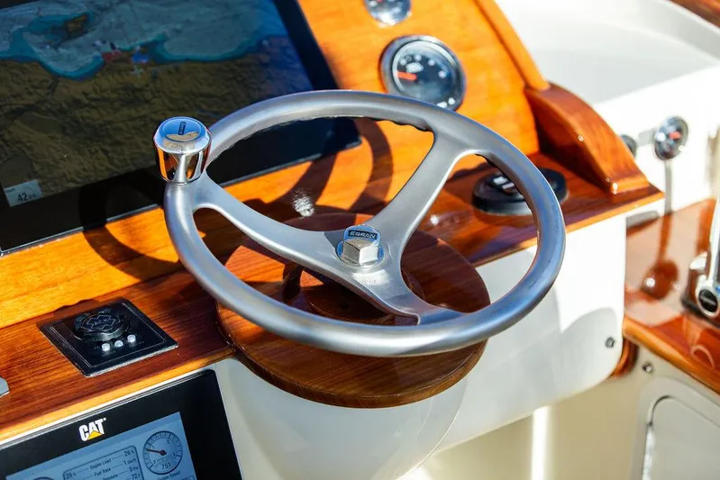 Paddy Wagon Yacht Photos Pics 