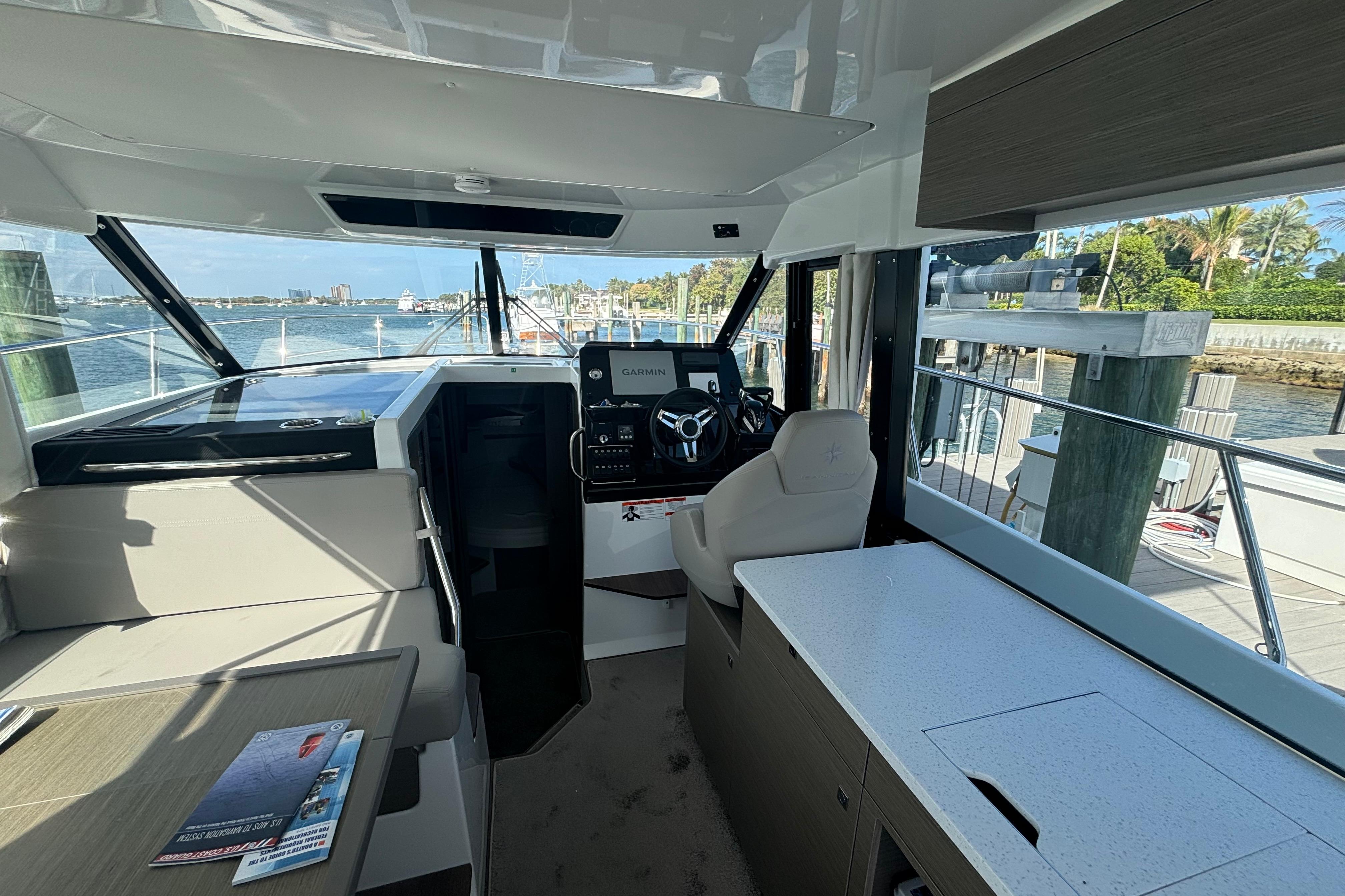 2024 Jeanneau NC 1095 Fly - Image 15