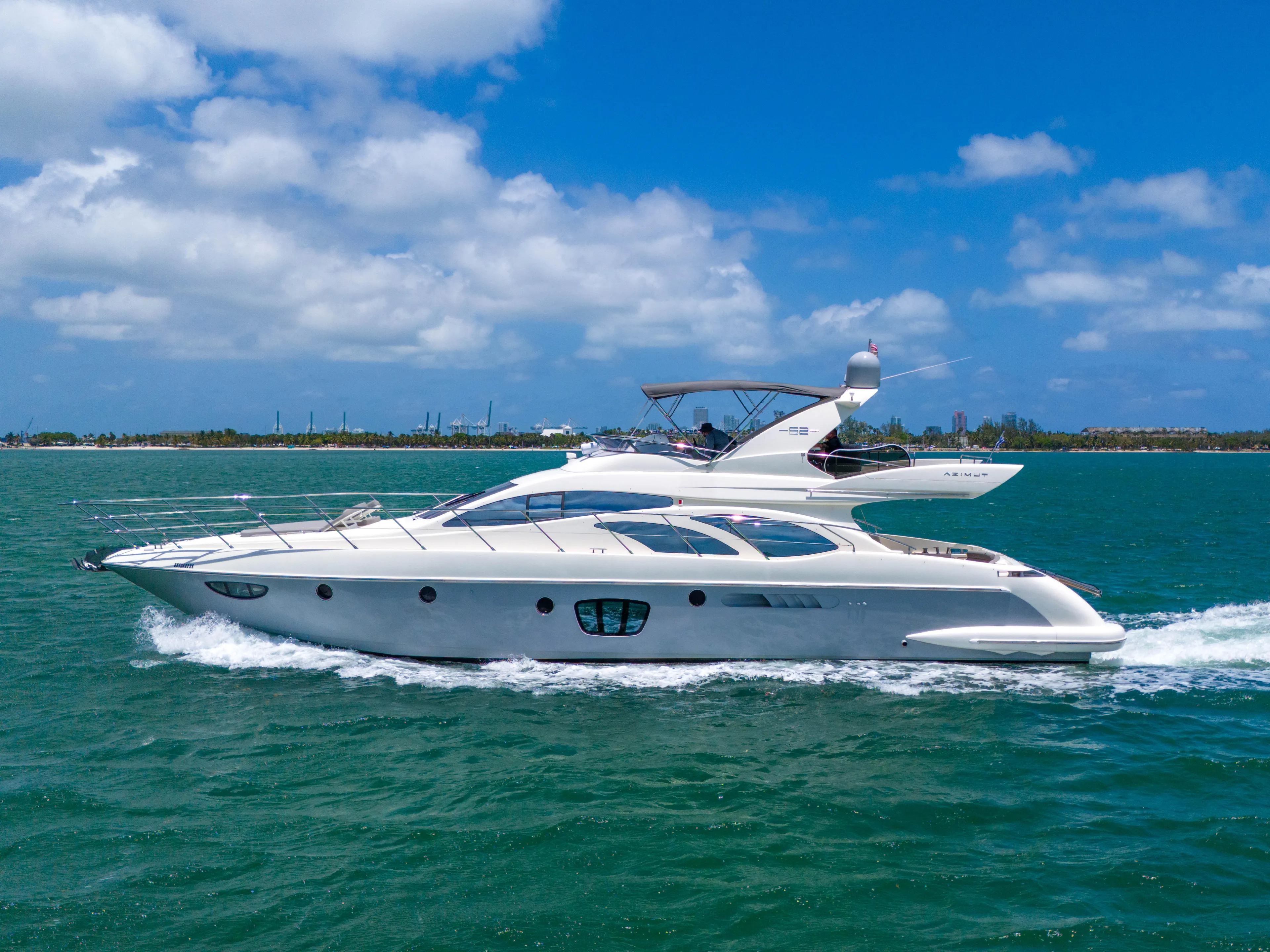 Bellami Too Yacht Photos Pics 