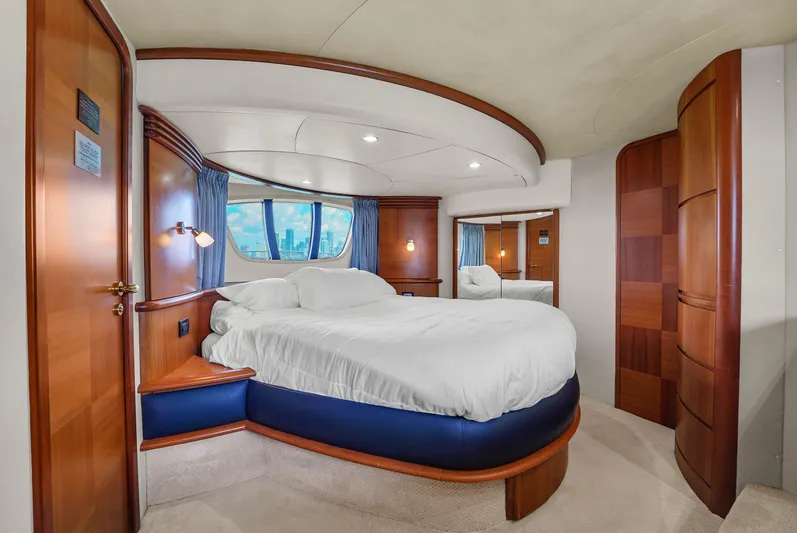 Bellami Too Yacht Photos Pics 