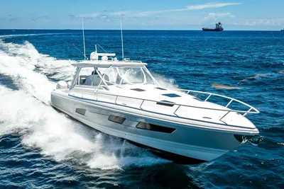 Intrepid 477 Evolution