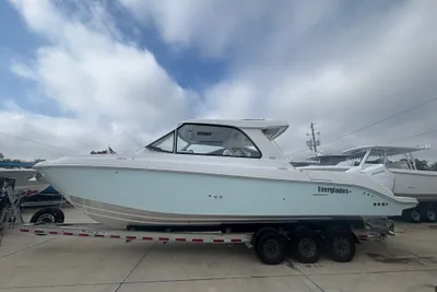 Everglades 367 CX