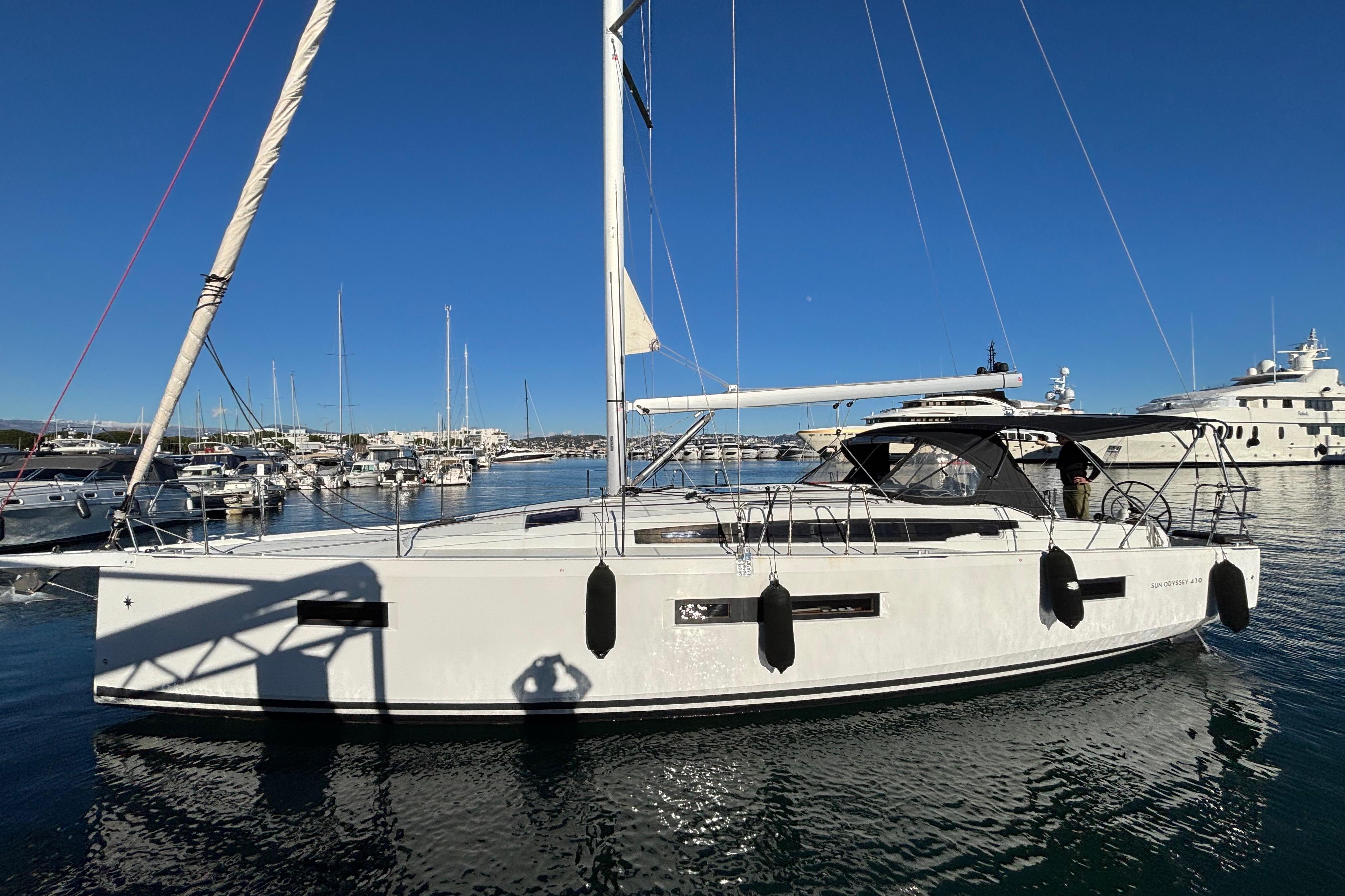 2021 Jeanneau Sun Odyssey 410