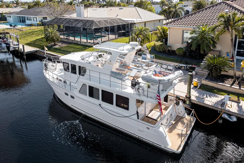 Proost Yacht Photos Pics 