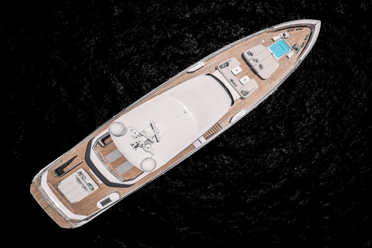 2025 Azimut 115
