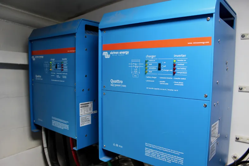 Hawaiian Chieftain Yacht Photos Pics 