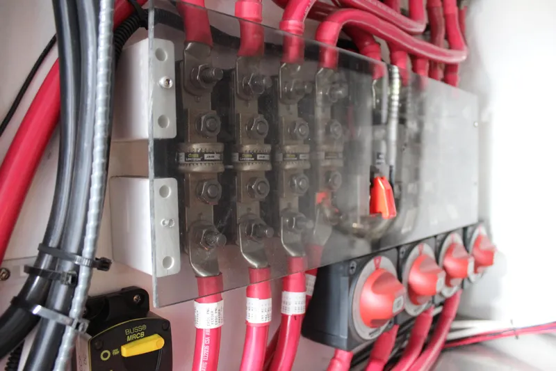 Hawaiian Chieftain Yacht Photos Pics 