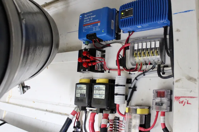 Hawaiian Chieftain Yacht Photos Pics 