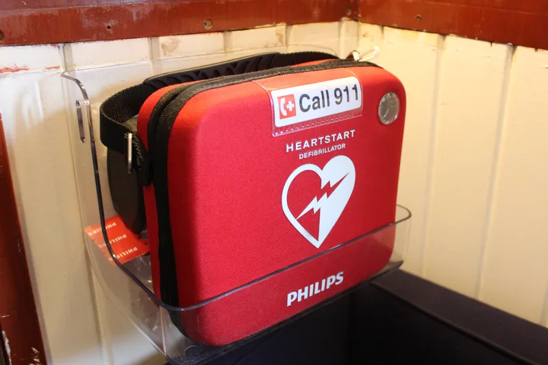 Hawaiian Chieftain Yacht Photos Pics 