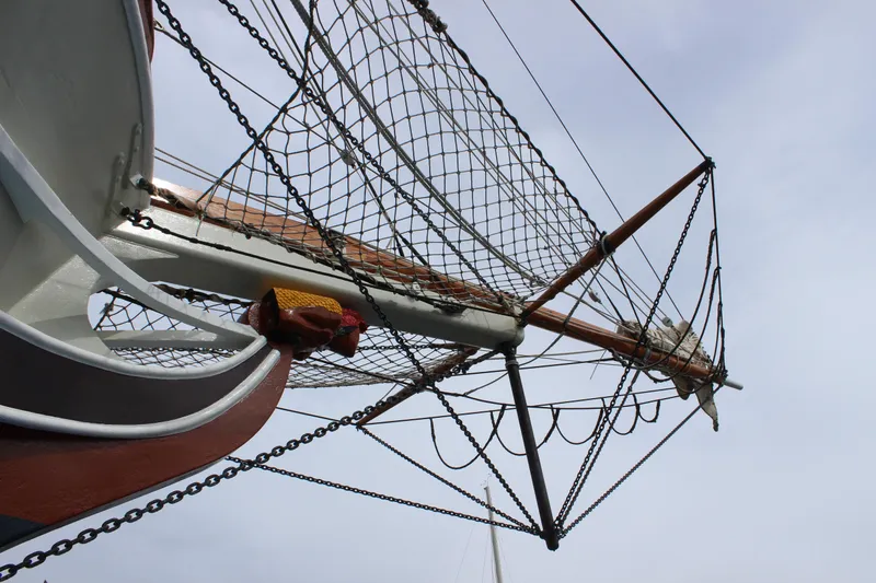 Hawaiian Chieftain Yacht Photos Pics 