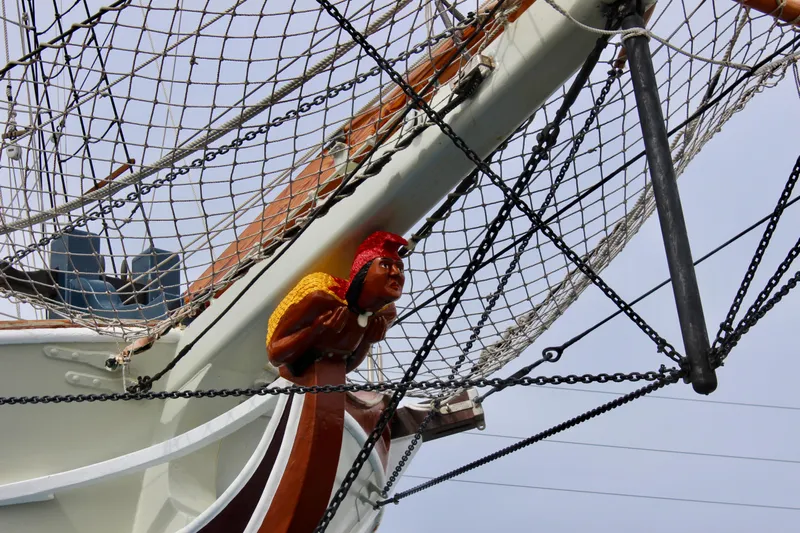 Hawaiian Chieftain Yacht Photos Pics 