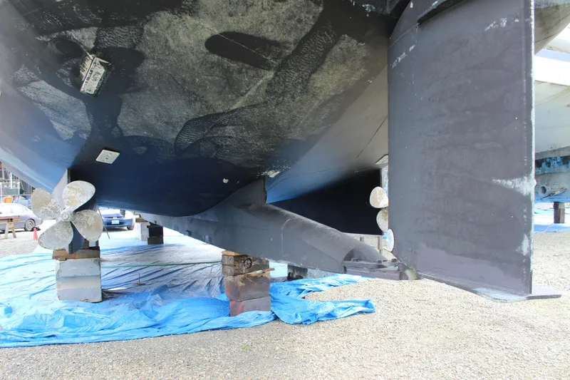 Hawaiian Chieftain Yacht Photos Pics 