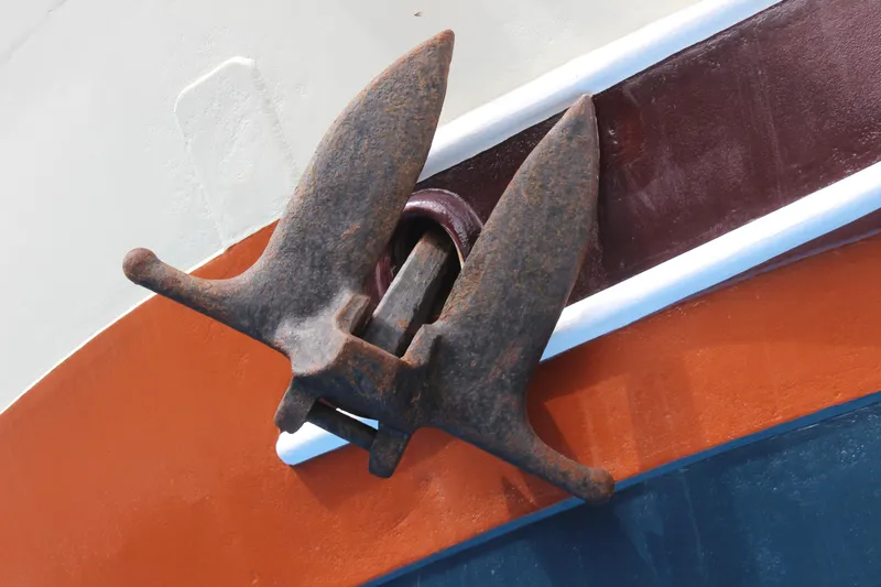 Hawaiian Chieftain Yacht Photos Pics 