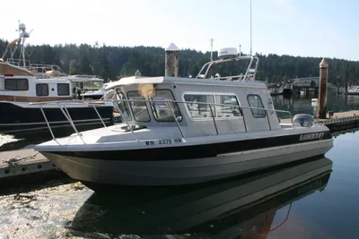 Harbercraft 2425 Pilot House