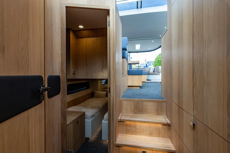  Yacht Photos Pics Interior of 2024 Vripack 42 Open Kuip yacht, featuring wooden finishes and modern design.