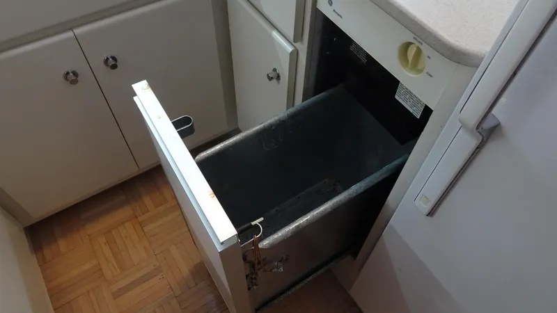 Her Ladyship Yacht Photos Pics 