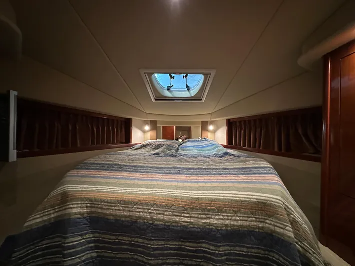 Even Keel Yacht Photos Pics 