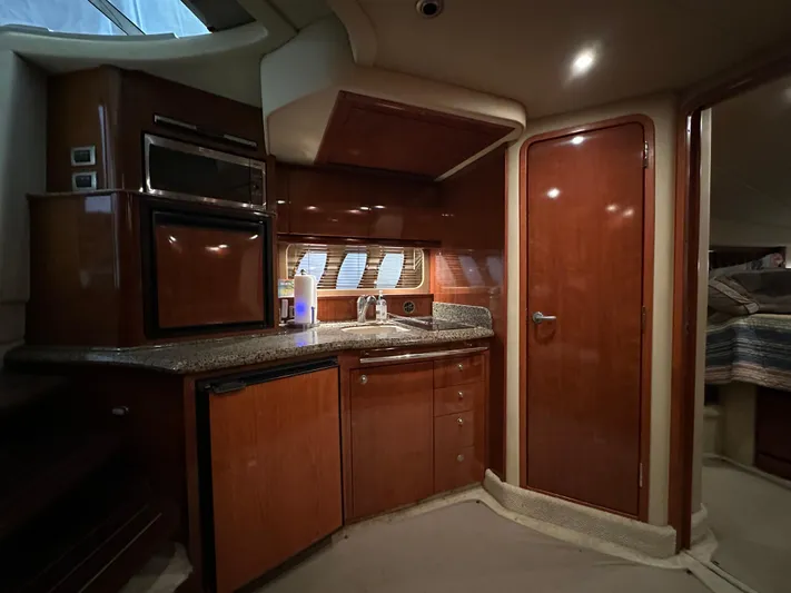 Even Keel Yacht Photos Pics 