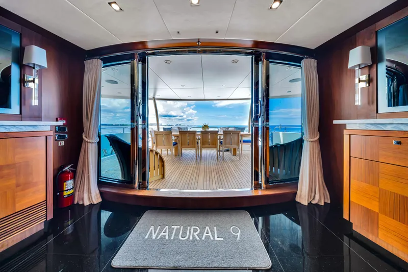 Natural 9 Yacht Photos Pics Luxurious Sunseeker 37 Metre Yacht interior with ocean view, 2009 model.