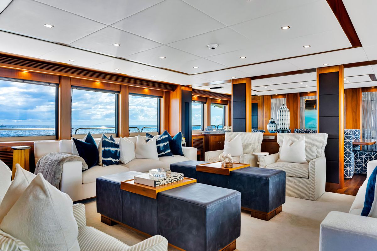 2009 Sunseeker 121 