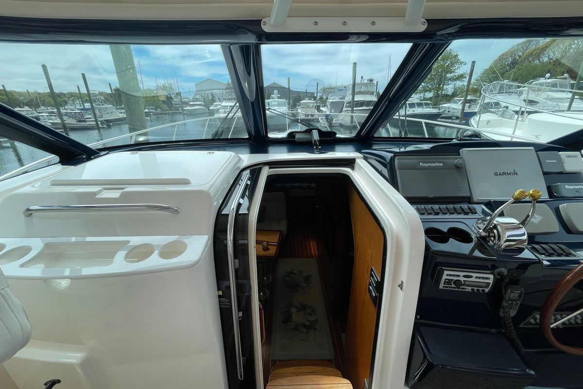 2009 Tiara Yachts 42 