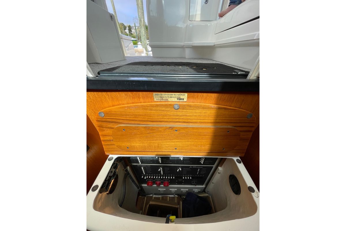 2009 Tiara Yachts 42 