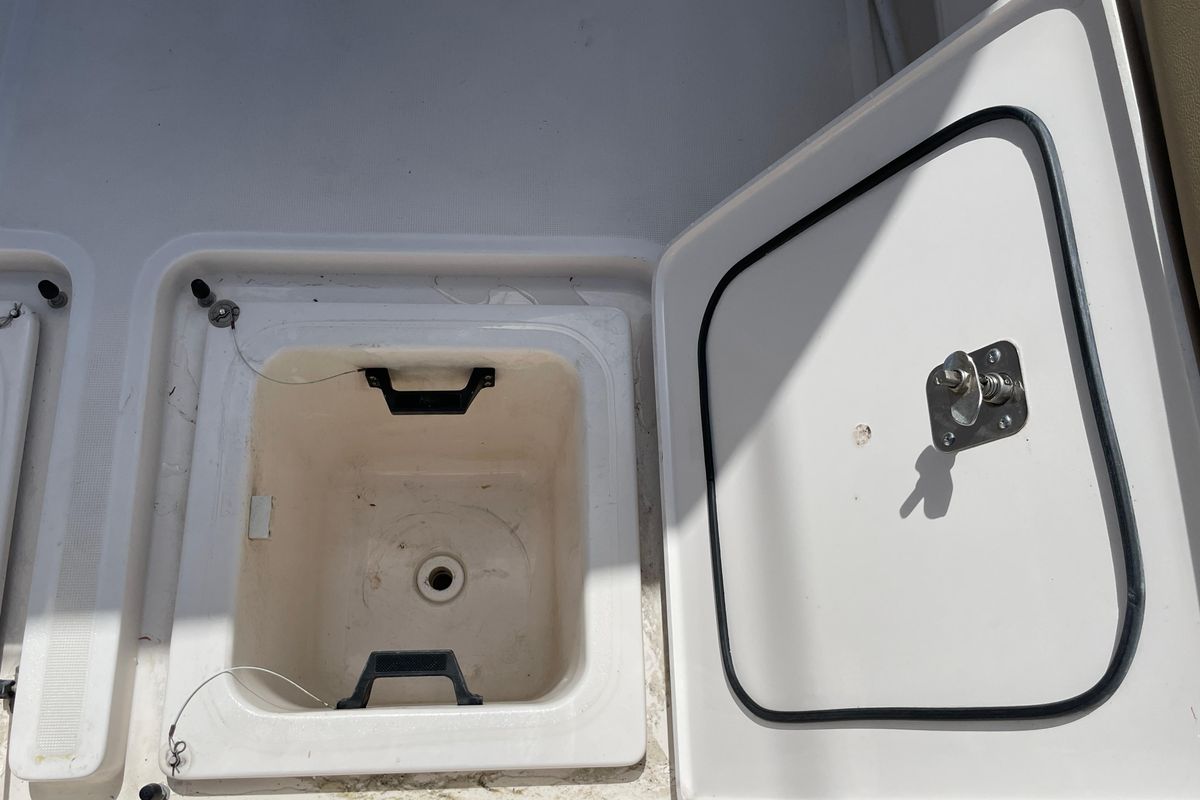 2009 Tiara Yachts 42 