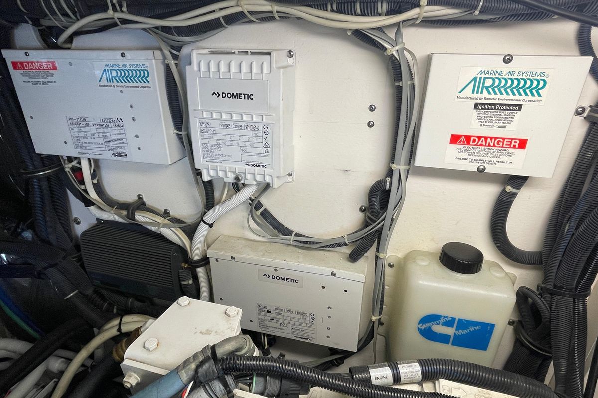 2009 Tiara Yachts 42 