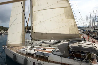2011 Hanse 445