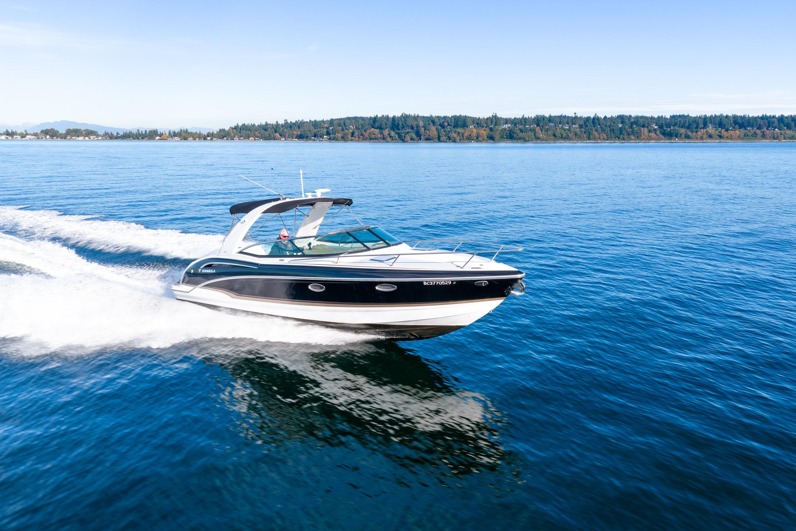 Formula 310 Sun Sport