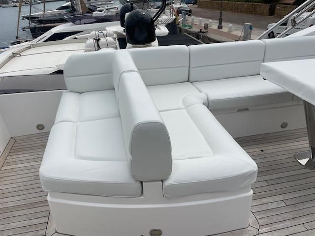 2015 Sunseeker 71 