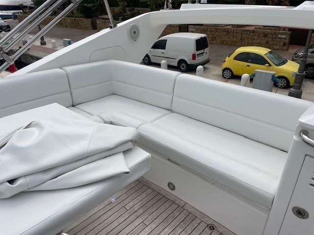 2015 Sunseeker 71 