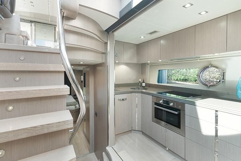 2015 Sunseeker 71 