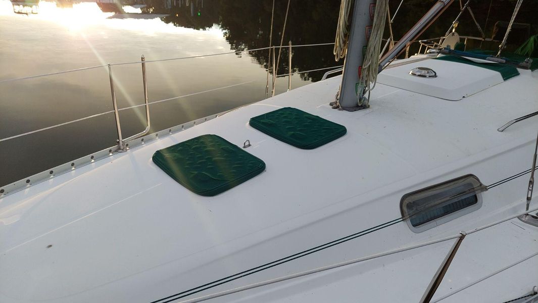 2004 Beneteau 331