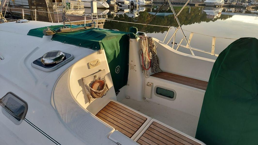 2004 Beneteau 331