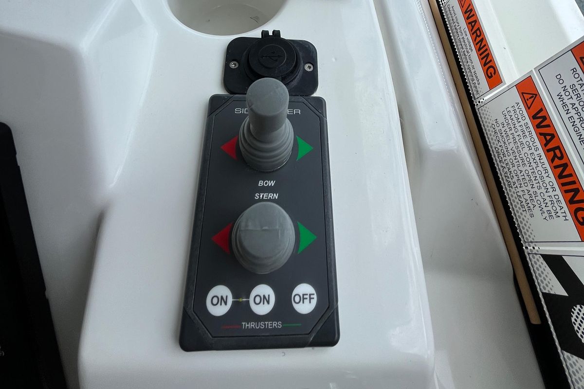2023 Beneteau 44 