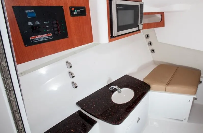  Yacht Photos Pics Manufacturer Provided Image