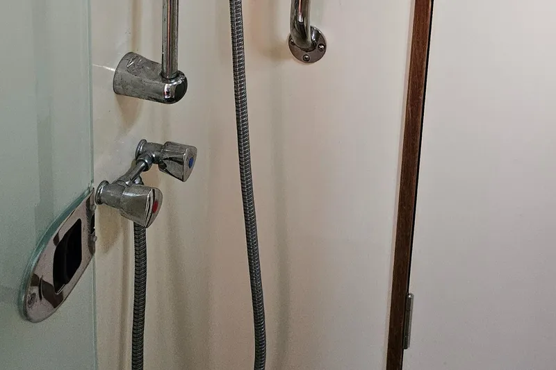 Bay Dream Yacht Photos Pics 