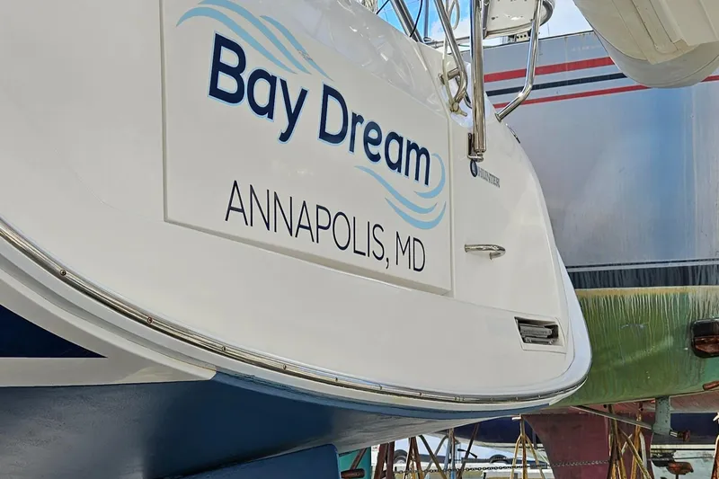 Bay Dream Yacht Photos Pics 