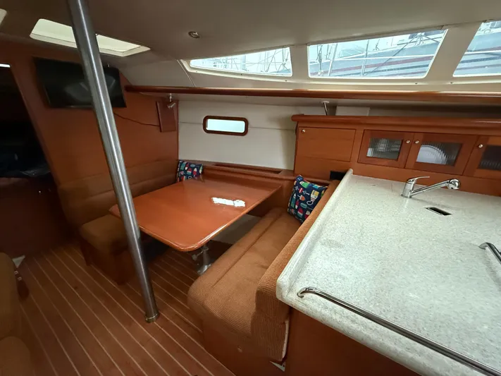 Bay Dream Yacht Photos Pics 