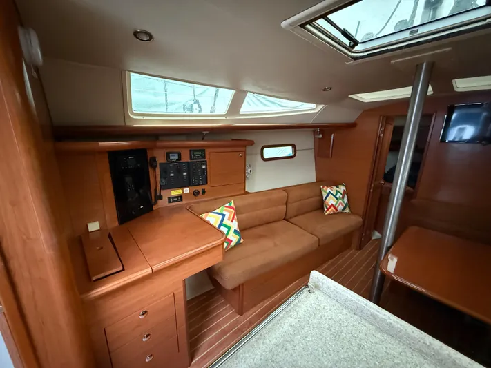 Bay Dream Yacht Photos Pics 