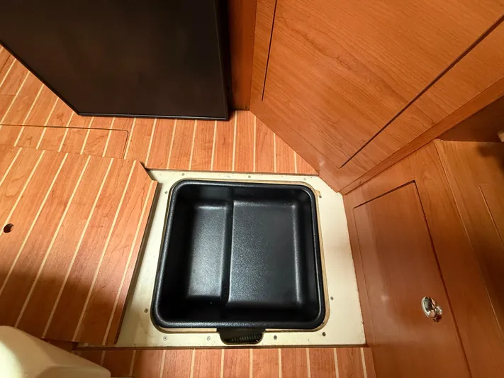 Bay Dream Yacht Photos Pics 