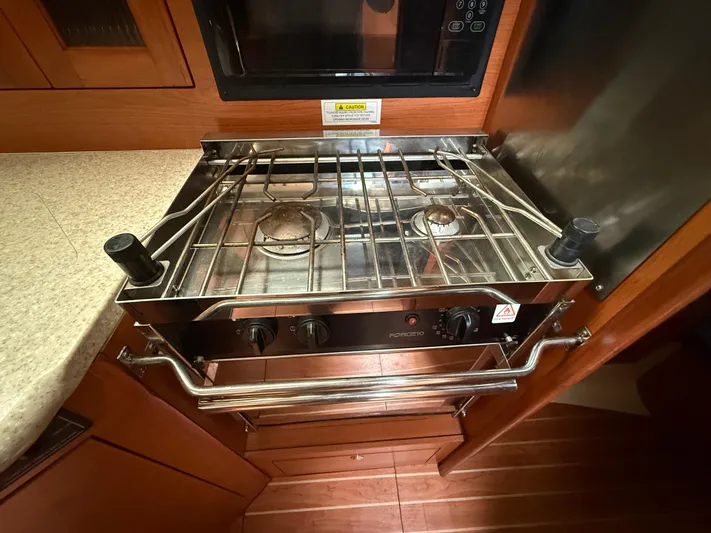 Bay Dream Yacht Photos Pics 