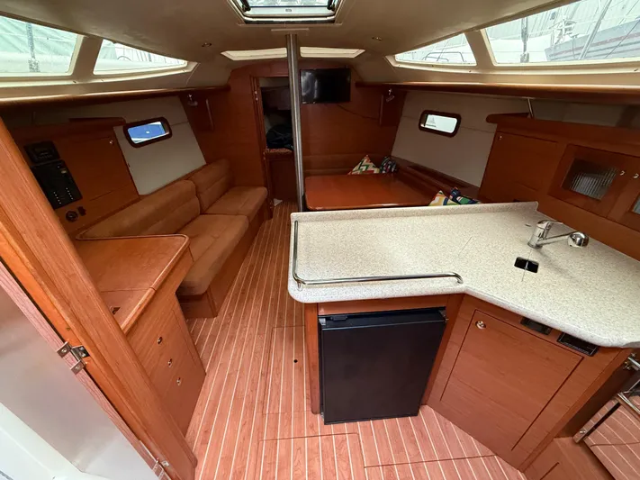 Bay Dream Yacht Photos Pics 