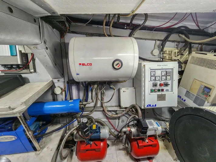 Alchemy Yacht Photos Pics 